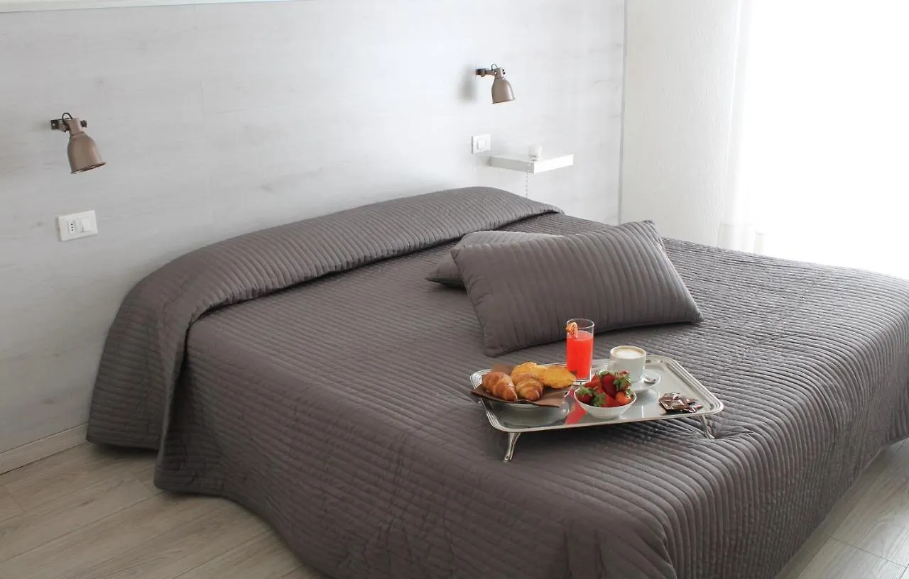 Hotel Alba Sul Mare Lido di Camaiore