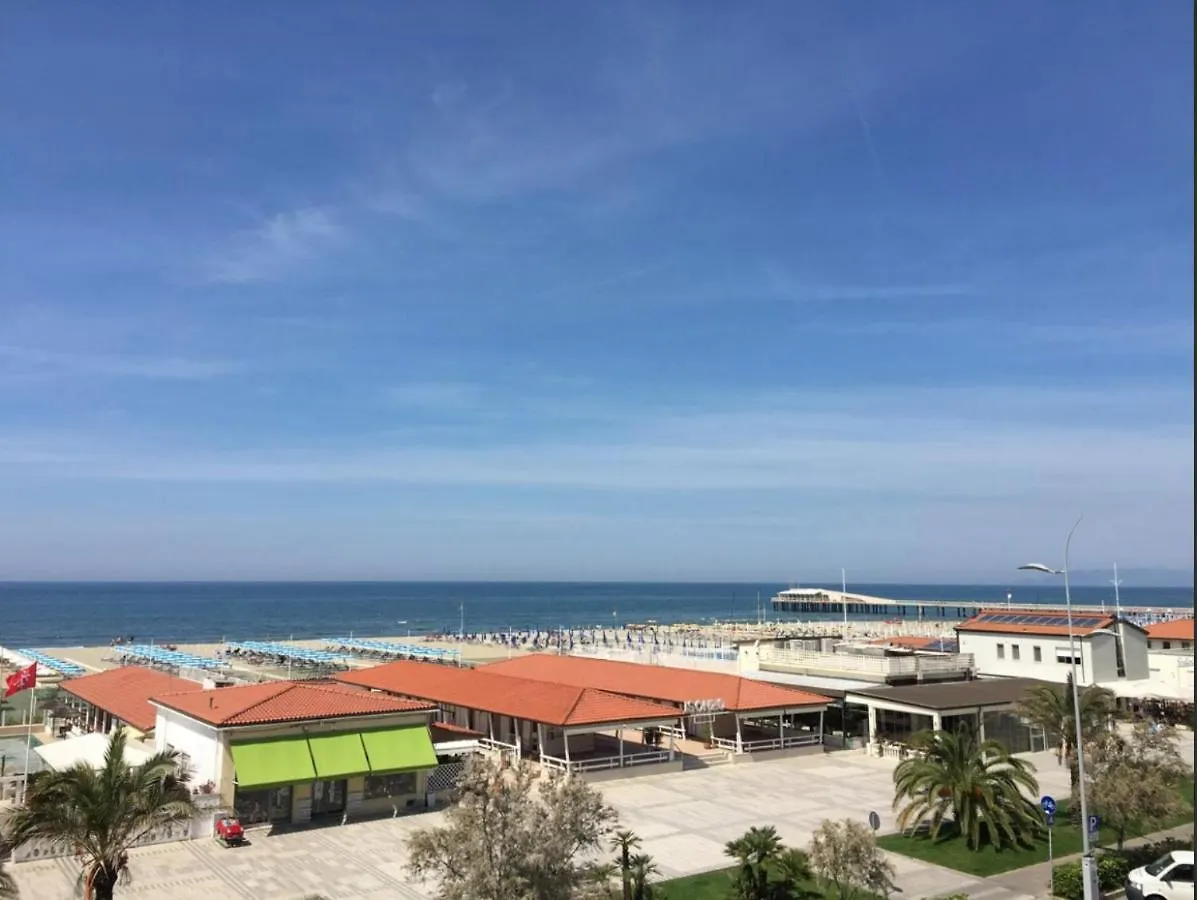 Hotel Alba Sul Mare Lido di Camaiore