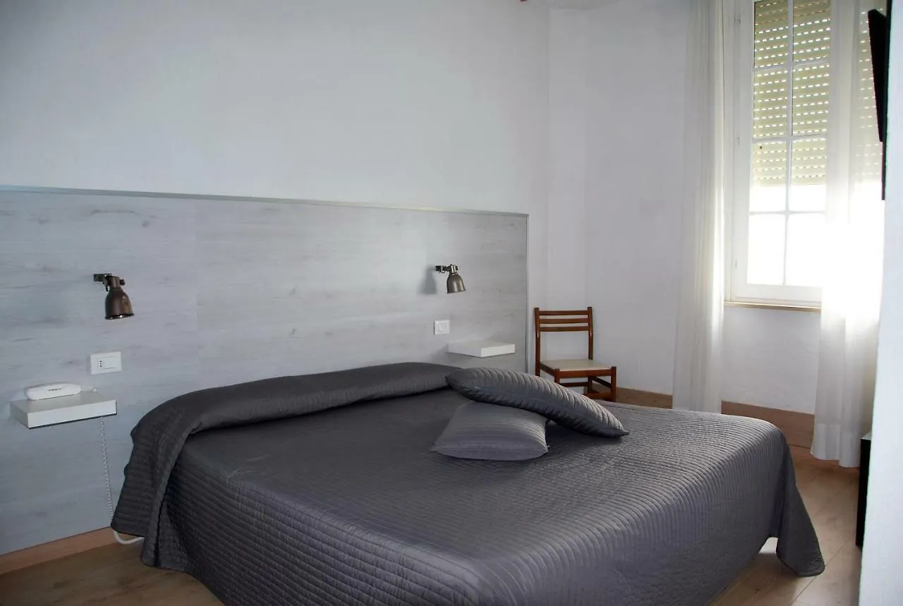 Hotel Alba Sul Mare Lido di Camaiore Italia